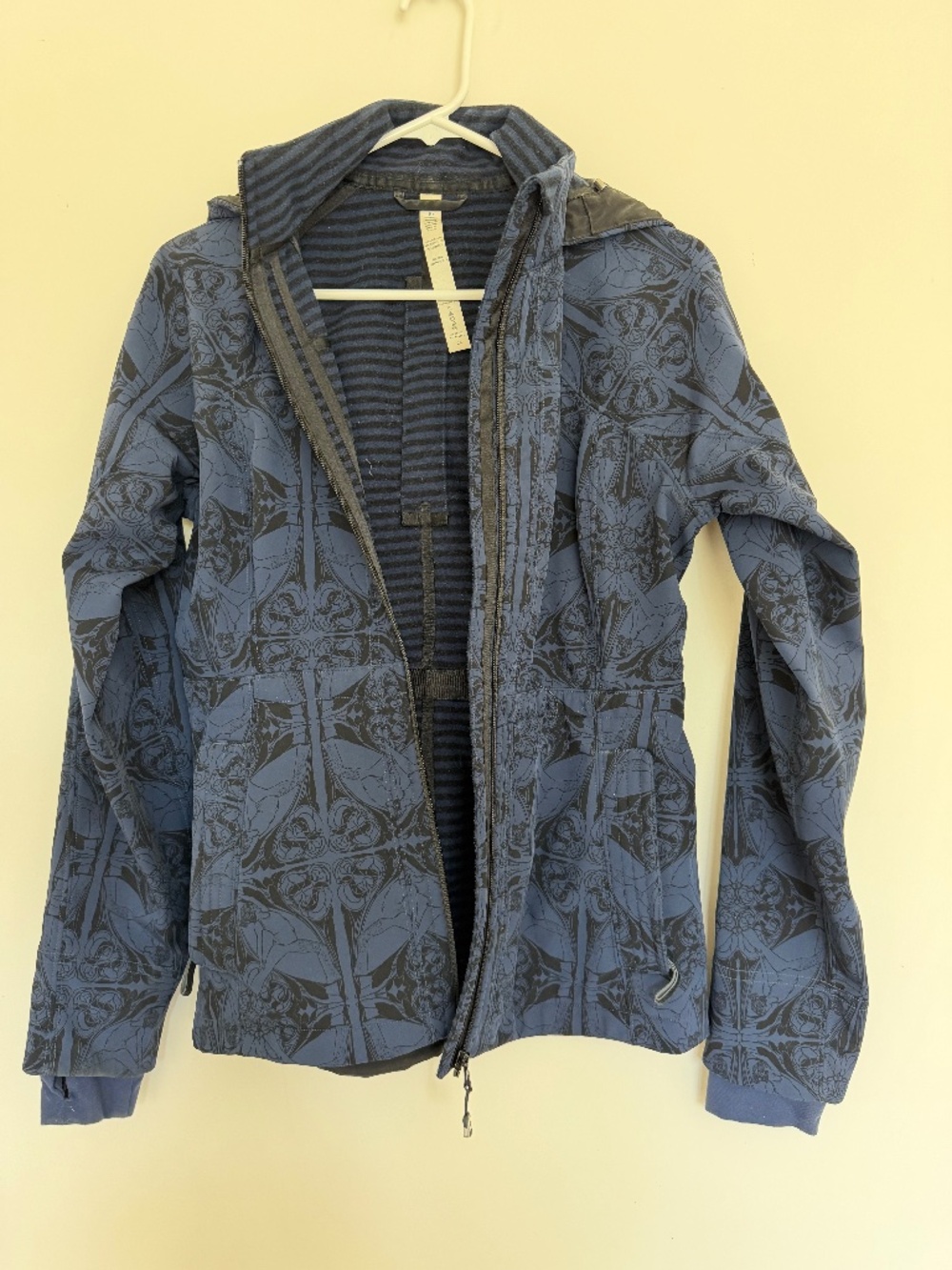 Lululemon Jacket